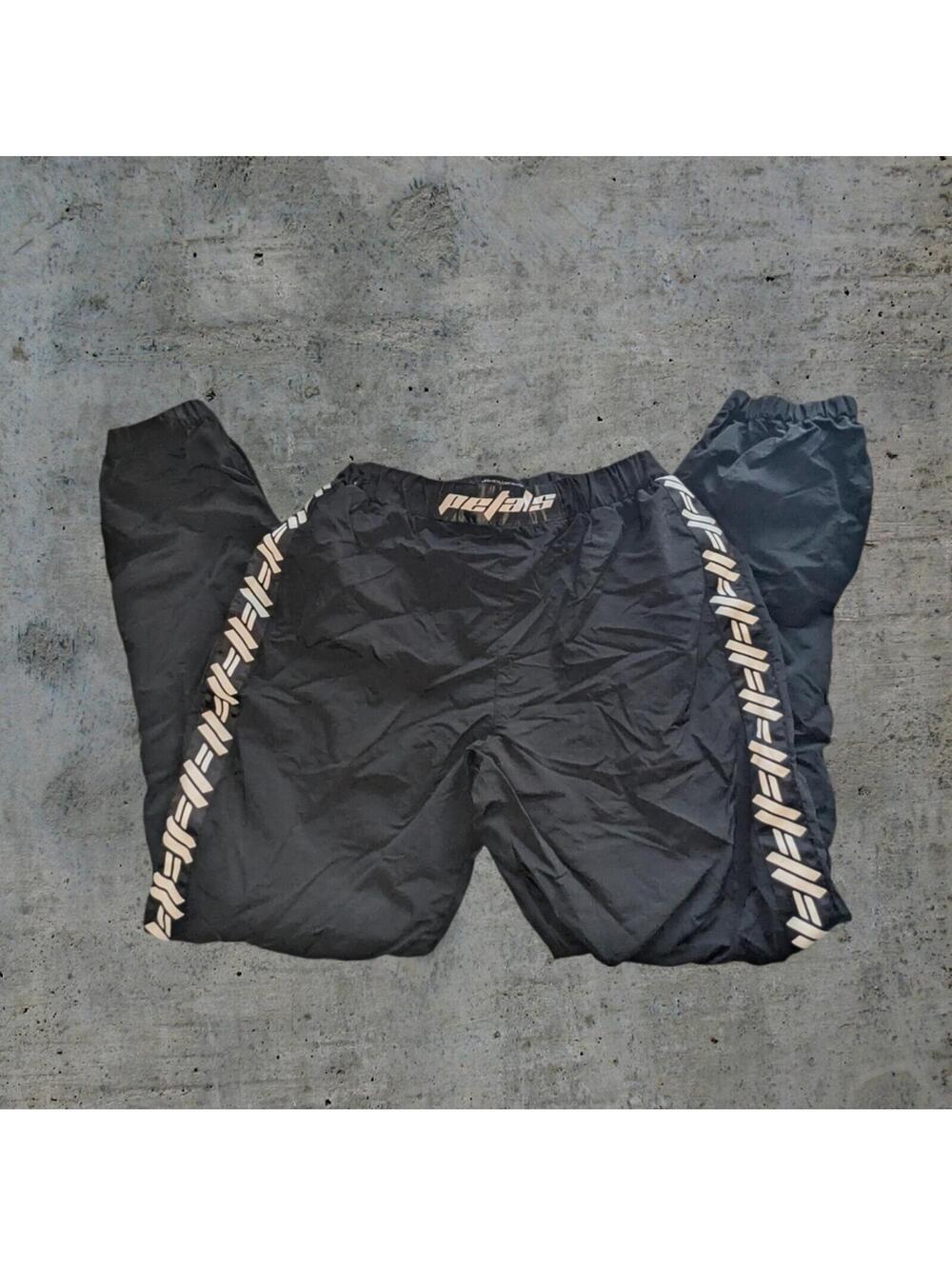 Petals And Peacocks Pants